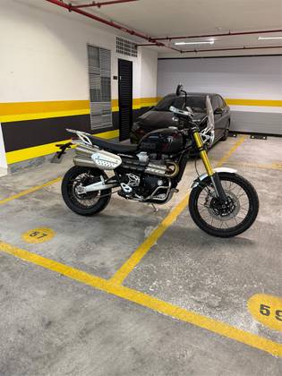 TRIUMPH SCRAMBLER 1200 XE 